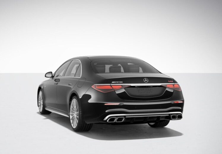 W1K6G8CB9SA330093_EXT200